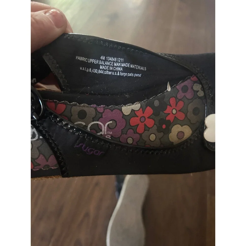 Y2K Sugar Kids Black Wedge Espadrille Sandals Heart Button Peep Toe Size 4m